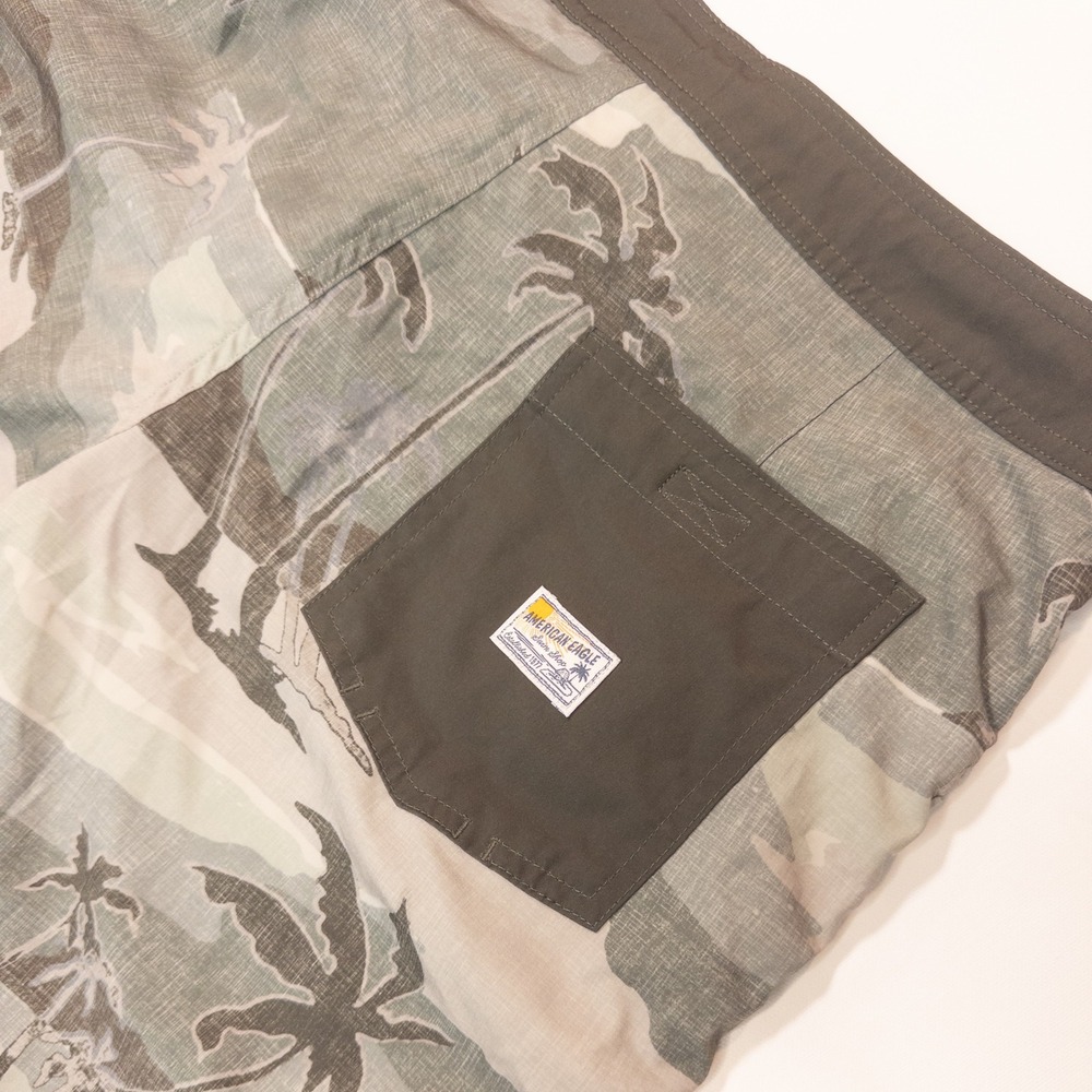 American Eagle Swim Trunks Mens M Olive Camo Palm Tree Board Shorts - Picture 8 of 10